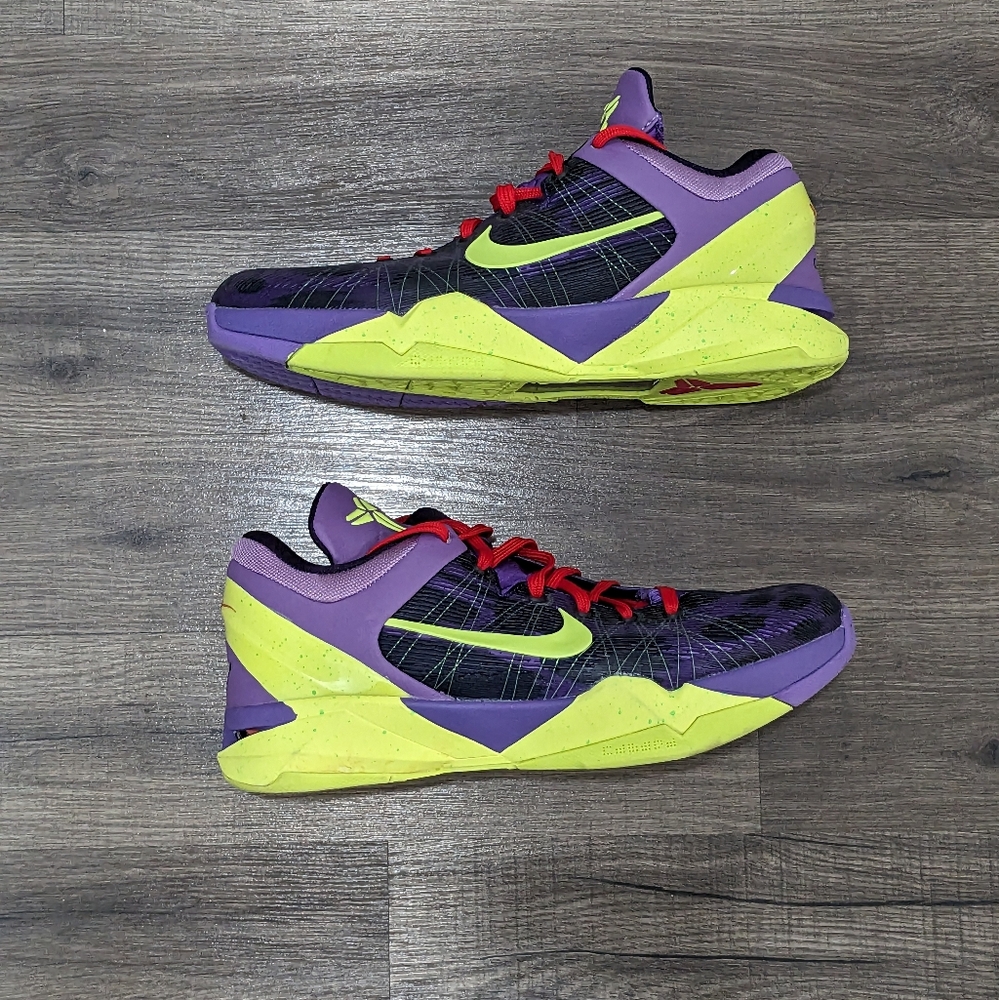 Kobe VII 7 'Christmas' Sz 9.5